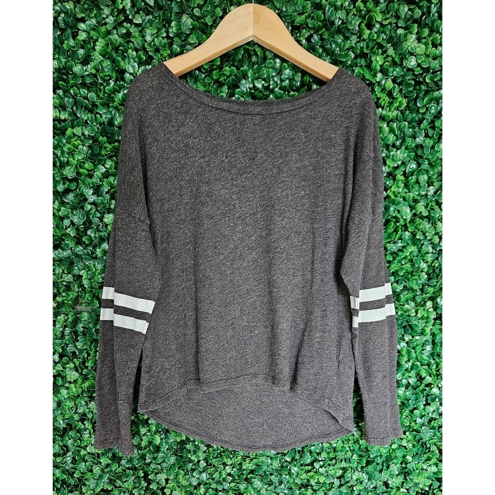 FREE WHEN ADDED TO BUNDLE Navy Girls 3/4 quarter sleeve top